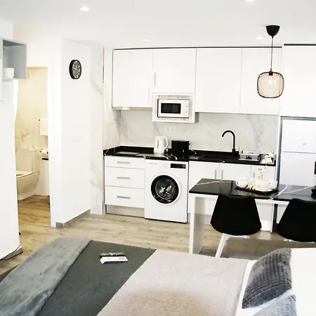 In Jardin I, Losbalcones,torrevieja Luxury Apartment *